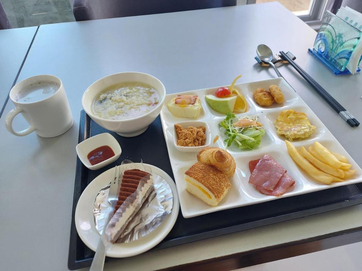 墾丁椰林 海灘文旅 Hotell Cape Eluanbi Exteriör bild