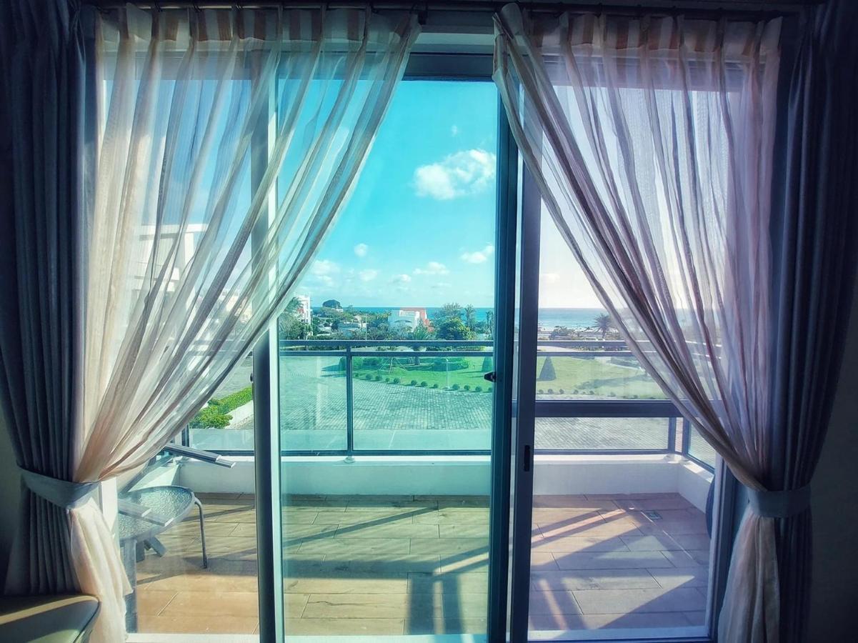 墾丁椰林 海灘文旅 Hotell Cape Eluanbi Exteriör bild