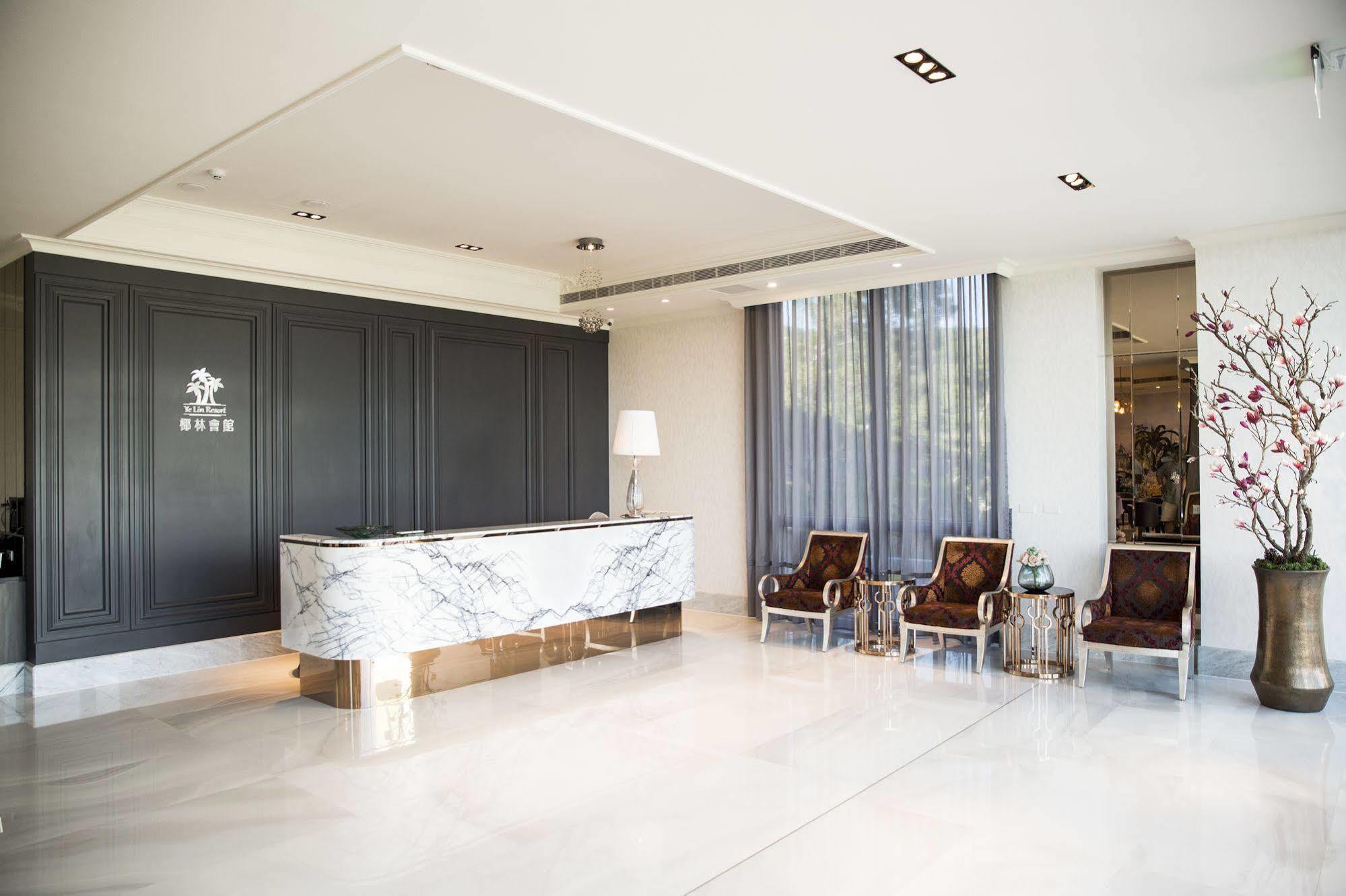 墾丁椰林 海灘文旅 Hotell Cape Eluanbi Exteriör bild