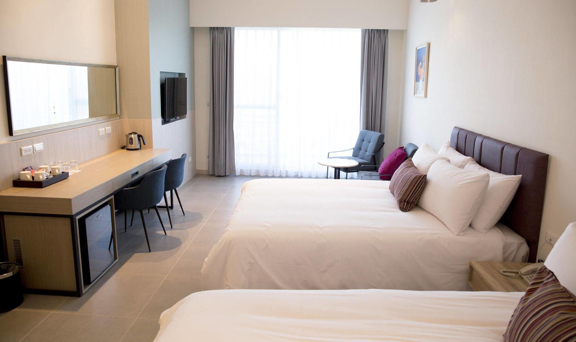 墾丁椰林 海灘文旅 Hotell Cape Eluanbi Exteriör bild