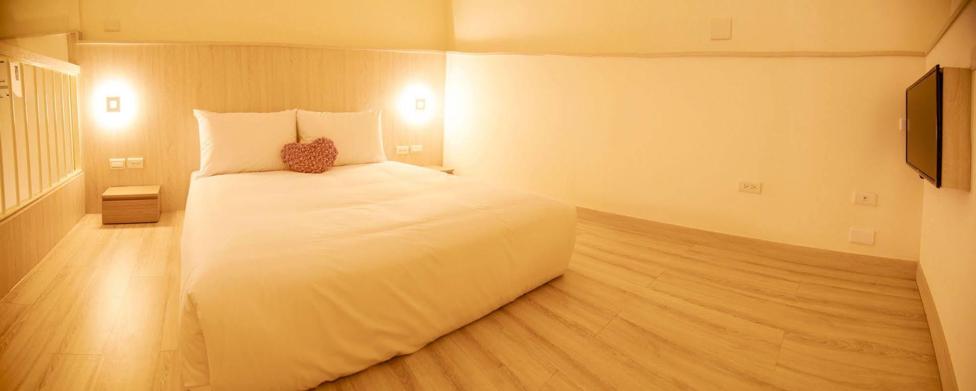 墾丁椰林 海灘文旅 Hotell Cape Eluanbi Exteriör bild
