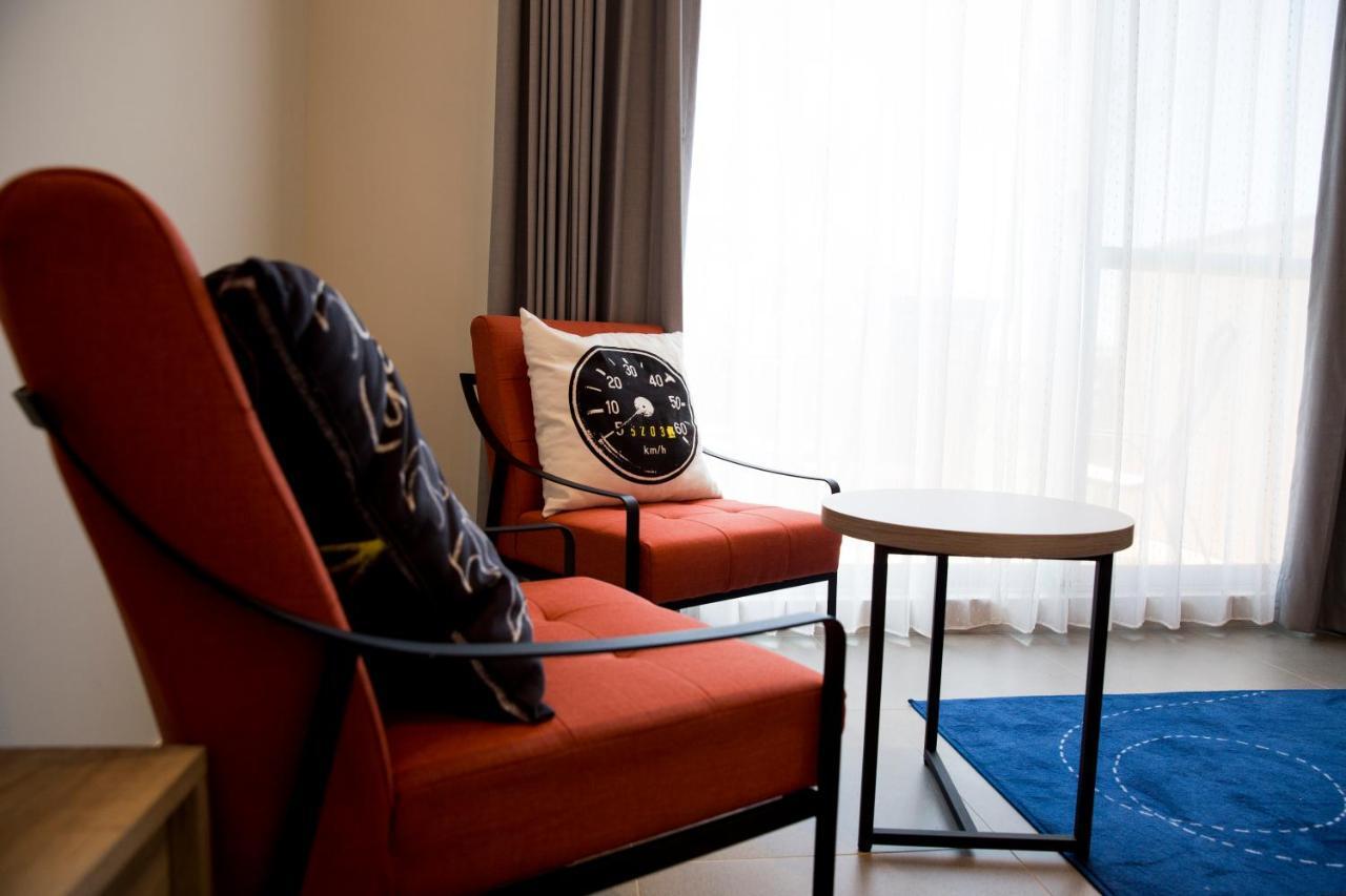 墾丁椰林 海灘文旅 Hotell Cape Eluanbi Exteriör bild