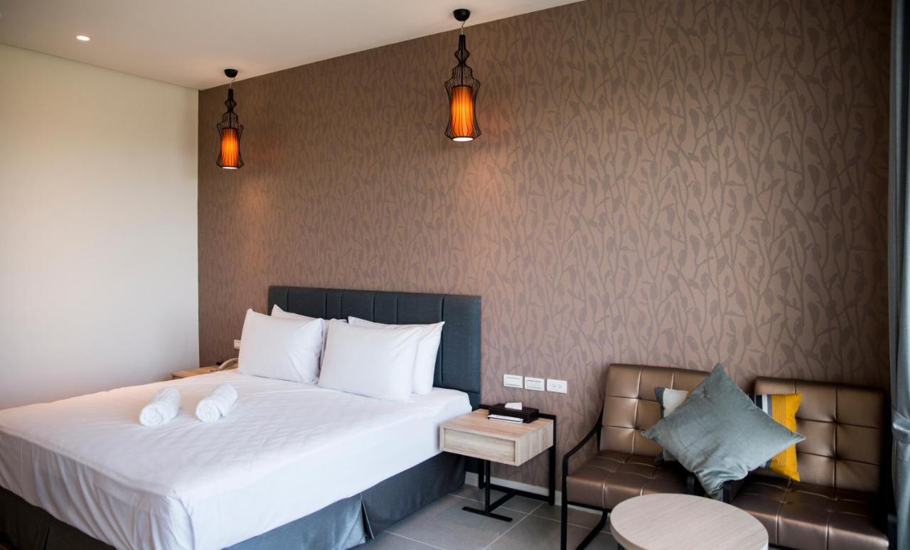 墾丁椰林 海灘文旅 Hotell Cape Eluanbi Exteriör bild